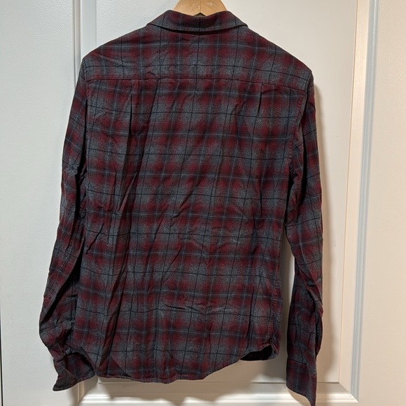 Vince Burgundy, Gray and blue checkered LS front pocket button down size small - Picture 5 of 5